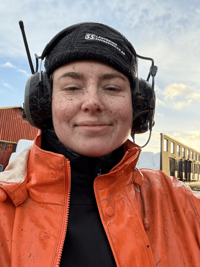 Ida Thunström tillsammans med sina djur